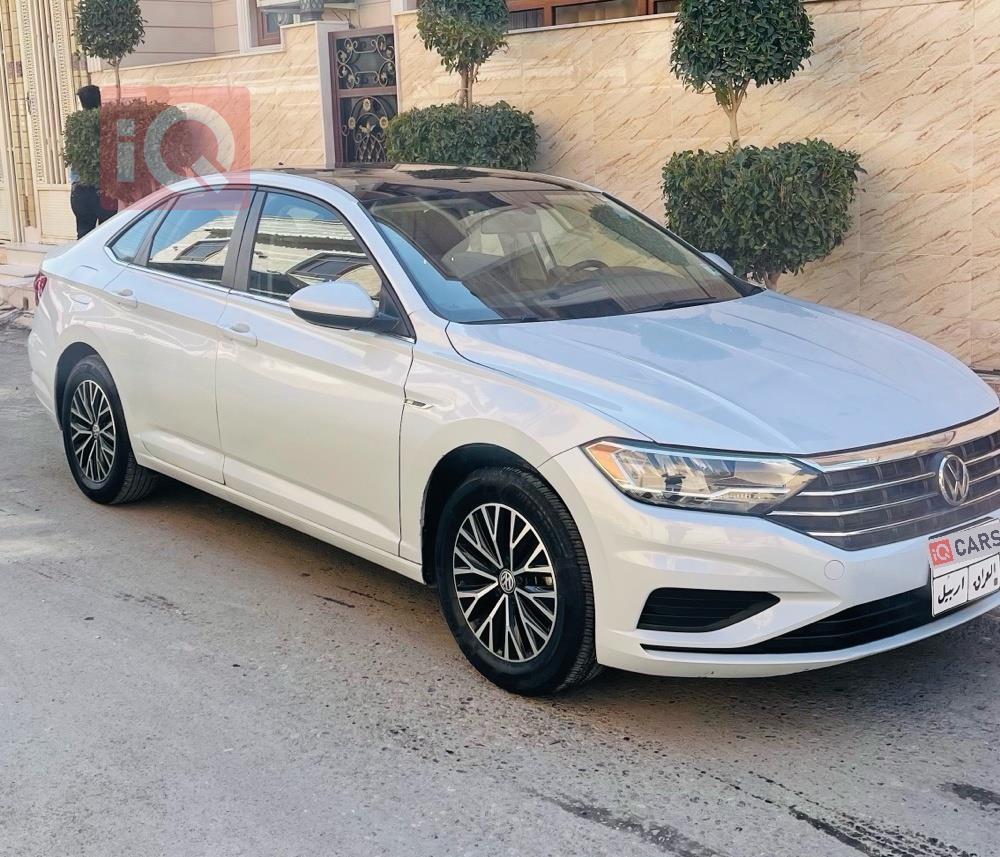 ڤۆڵکسواگن جێتا